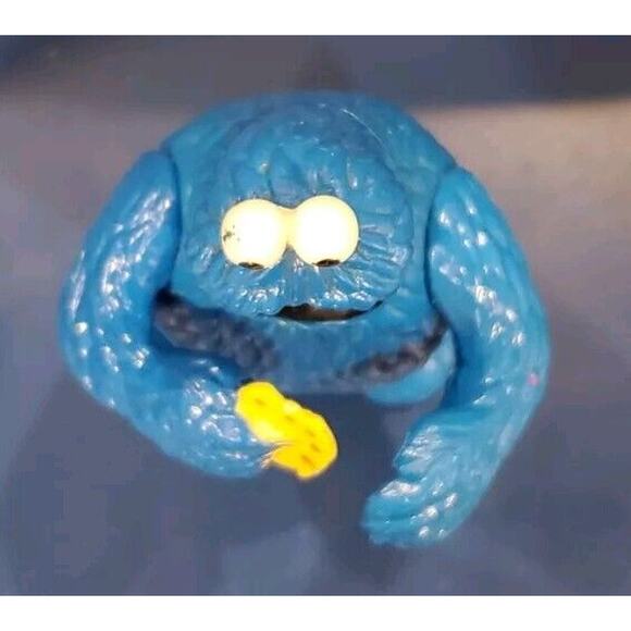 1985 Muppets Inc 4 Inch Blue Cookie Monster Action Figure Collectible Toy - Picture 5 of 11